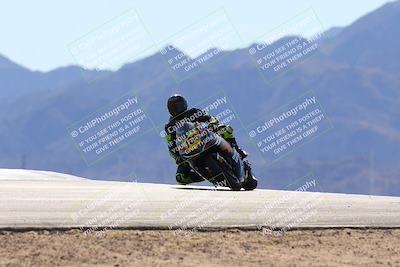 media/Dec-08-2024-CVMA (Sun) [[267e5a7075]]/Race 4-Amateur Supersport Middleweight/